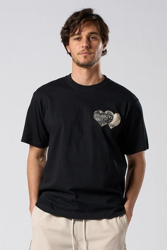 ONEEIGHT ｜bandana panel heart T［black］